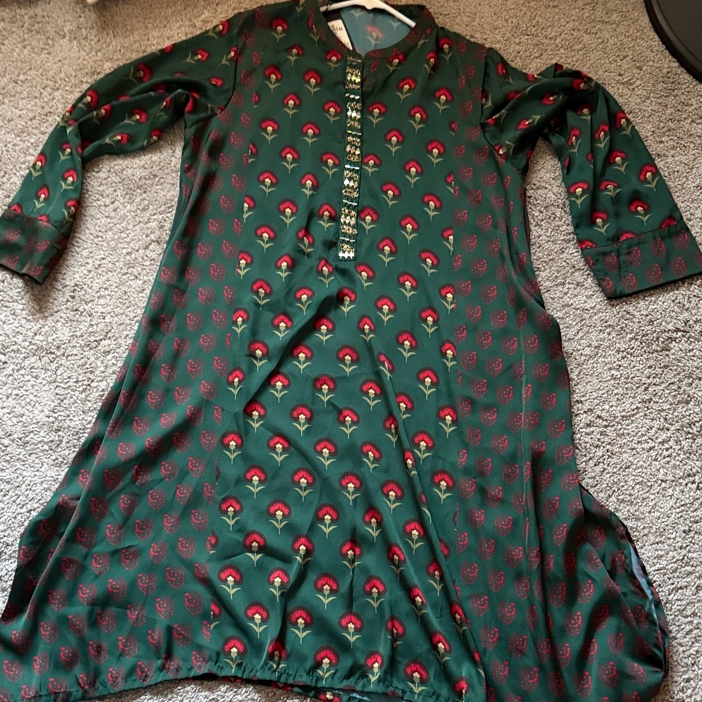 Green Patterned silk kurtha